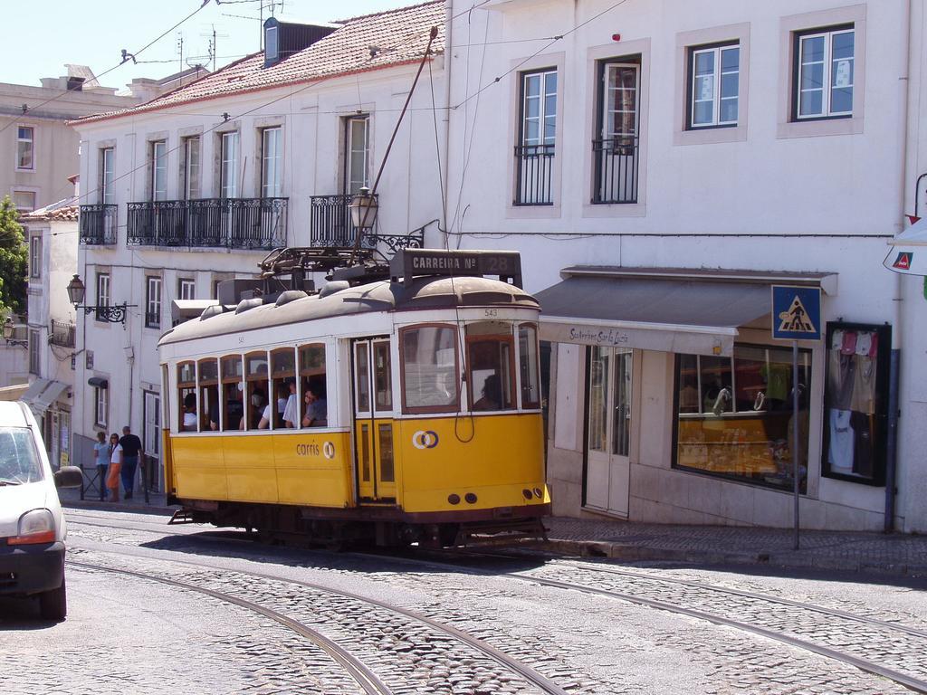 Fado - Santos Bed & Breakfast Lissabon